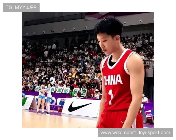 宫鲁鸣再造篮板王：从教练到奇迹创造者